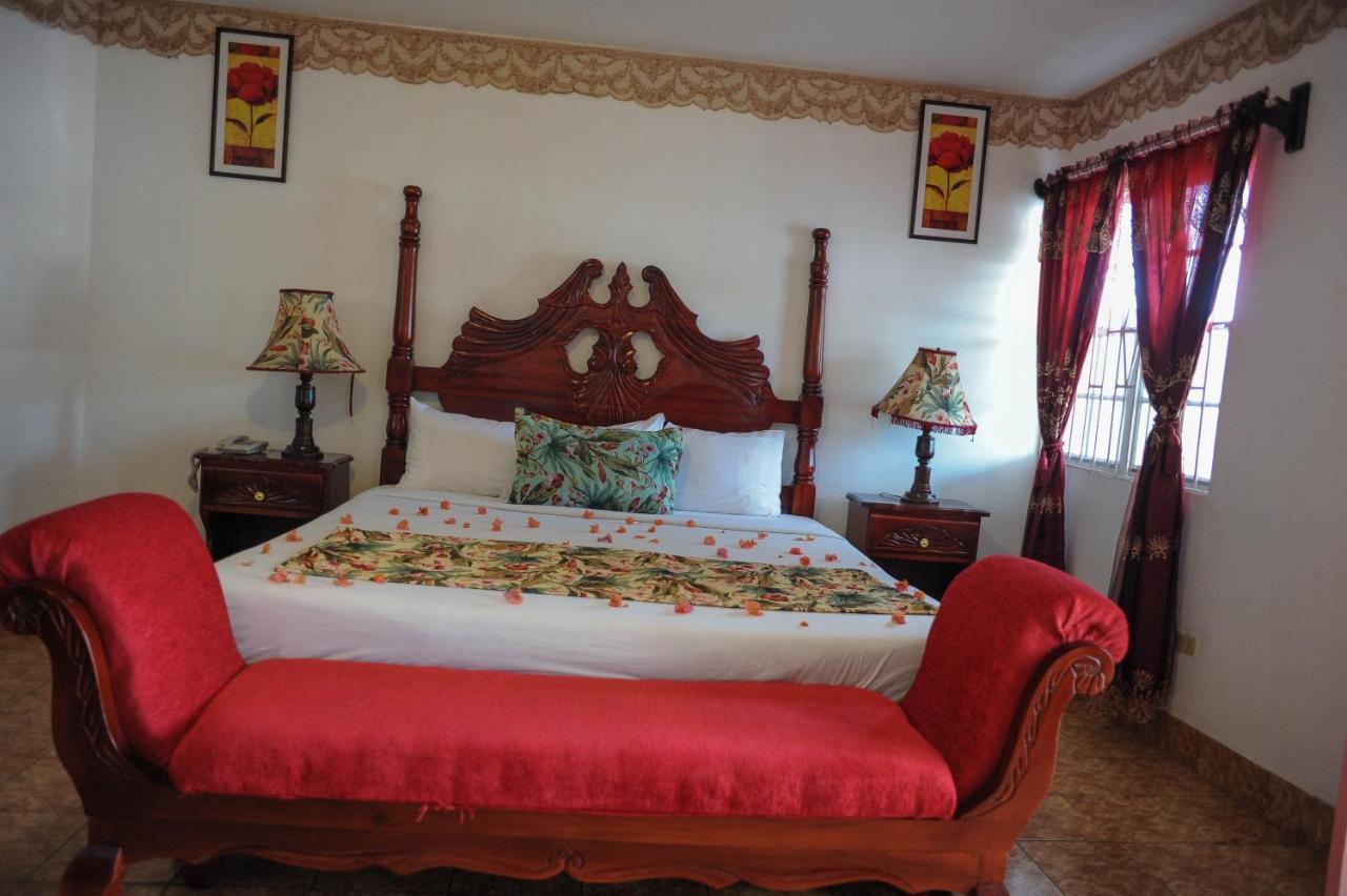 Glorianna Hotel 蒙特哥贝 外观 照片